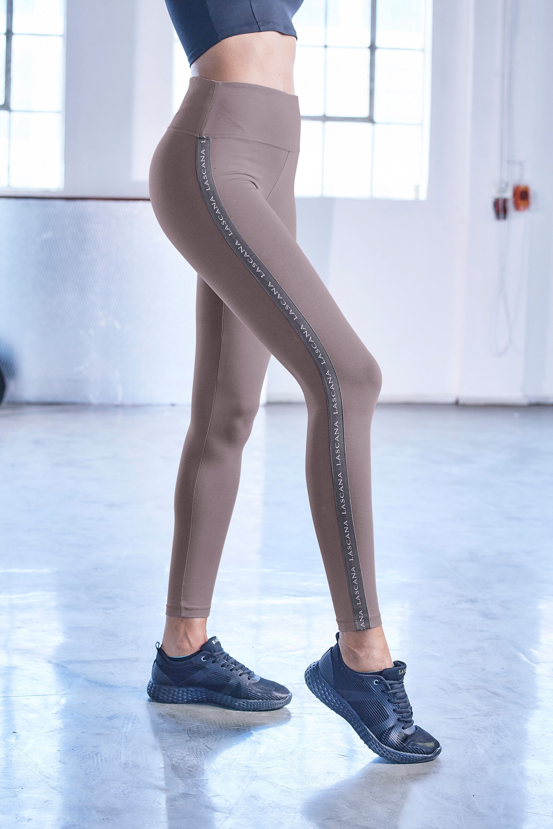 LASCANA ACTIVE Leggings, mit breitem Komfortbund grau Größe L (44/46) M (40/42) S (36/38) XL (48/50) XS (32/34)