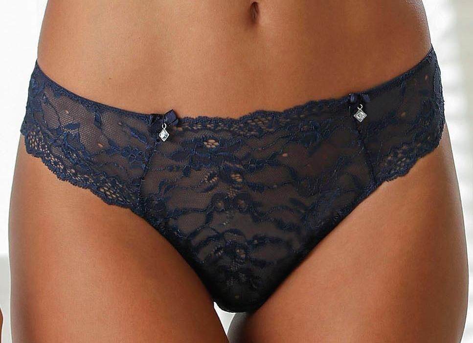 LASCANA String »Carina«, aus Vollspitze blau Größe 32/34 36/38 40/42 44/46