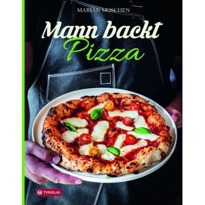 Tyrolia Mann backt Pizza Tyrolia Mann backt Pizza