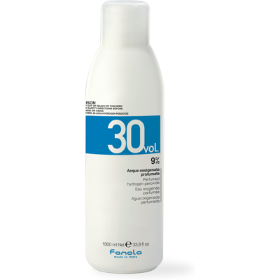 Fanola - Parfümiertes Wasserstoffperoxid 30 Vol./ 9% - Haarfärbeentwickler Fanola - Parfümiertes Wasserstoffperoxid 30 Vol./ 9% - Haarfärbeentwickler