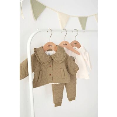 Feetje Jacke mit Bubikragen Herzen gequiltet gruen Feetje Jacke mit Bubikragen Herzen gequiltet gruen