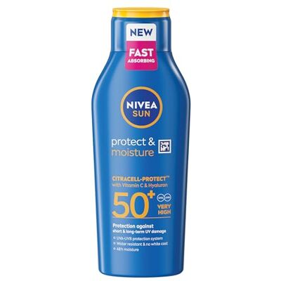 Nivea Sun Schutz & Pflege Sonnenlotion LSF 50+, wasserfester Sonnenschutz mit Vitamin C & Hyaluron, schnell einziehende Sonnencreme für 48h Feuchtigkeit ohne weiße Rückstände (400 ml) Nivea Sun Schutz & Pflege Sonnenlotion LSF 50+, wasserfester Sonnenschutz mit Vitamin C & Hyaluron, schnell einziehende Sonnencreme für 48h Feuchtigkeit ohne weiße Rückstände (400 ml)