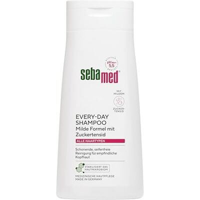 Sebamed Every-Day Shampoo 400 ml, Haarshampoo für Damen und Herren, schonende, seifenfreie Reinigung für empfindliche Kopfhaut, besonders mild durch Zuckertensidformel, für alle Haartypen geeignet Sebamed Every-Day Shampoo 400 ml, Haarshampoo für Damen und Herren, schonende, seifenfreie Reinigung für empfindliche Kopfhaut, besonders mild durch Zuckertensidformel, für alle Haartypen geeignet
