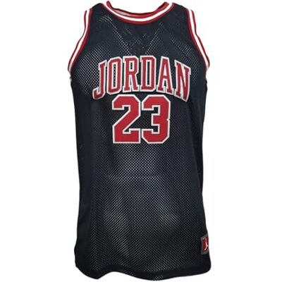 Jordan Unisex Kinder Big Kids 23 Trikot T-Shirt, Schwarz, 10-12 Jahre EU Jordan Unisex Kinder Big Kids 23 Trikot T-Shirt, Schwarz, 10-12 Jahre EU