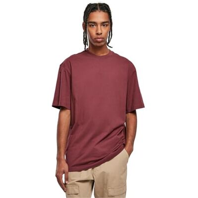 Urban Classics Herren Tall Tee – Oversize T Shirt mit extra langem Schnitt und lockerer Passform für Streetwear Looks Freizeit Outfits und Alltag Urban Classics Herren Tall Tee – Oversize T Shirt mit extra langem Schnitt und lockerer Passform für Streetwear Looks Freizeit Outfits und Alltag