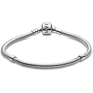 PANDORA Moments Schlangen-Gliederarmband mit Zylinderverschluss aus Sterling-Silber, kompatibel mit Charms und Anhängern aus der Moments Kollektion, Größe: 21cm PANDORA Moments Schlangen-Gliederarmband mit Zylinderverschluss aus Sterling-Silber, kompatibel mit Charms und Anhängern aus der Moments Kollektion, Größe: 21cm