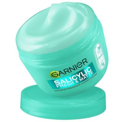 Garnier Salicylic Fresh & Matte Hydratisierende Sorbet Creme – Gesichtspflege mit Salicylsäure & 4% Niacinamid gegen Unreinheiten – Mattierende Feuchtigkeitscreme für ebenmäßigen Teint – 85ml Garnier Salicylic Fresh & Matte Hydratisierende Sorbet Creme – Gesichtspflege mit Salicylsäure & 4% Niacinamid gegen Unreinheiten – Mattierende Feuchtigkeitscreme für ebenmäßigen Teint – 85ml