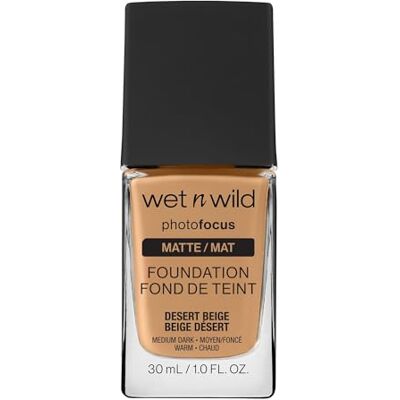 Wet n Wild Photo Focus Matte Foundation, Flüssiges Make-up Matt Aufbaubar, Kein Flashback Weißer Schleier, Porenverfeinernd für Alle Hauttypen, Desert Beige Wet n Wild Photo Focus Matte Foundation, Flüssiges Make-up Matt Aufbaubar, Kein Flashback Weißer Schleier, Porenverfeinernd für Alle Hauttypen, Desert Beige