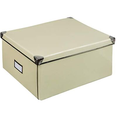 Idena 10518 Aufbewahrungsbox aus festem Karton, Deckel mit verstärkten Kanten aus Metall, Allzweck-Box in Creme inklusive Beschriftungsfeld, für Ordnung im Haushalt, Büro und Arbeitszimmer Idena 10518 Aufbewahrungsbox aus festem Karton, Deckel mit verstärkten Kanten aus Metall, Allzweck-Box in Creme inklusive Beschriftungsfeld, für Ordnung im Haushalt, Büro und Arbeitszimmer