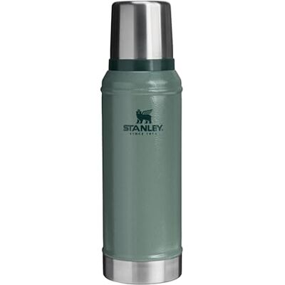 Stanley 1913 Classic Legendary Thermoskanne 0.94L Hält 24 Stunden Heiß Oder Kalt Spülmaschinenfest Deckel Dient Als Becher Isolierflasche BPA Frei Edelstahl Thermosflasche Hammertone Green Stanley 1913 Classic Legendary Thermoskanne 0.94L Hält 24 Stunden Heiß Oder Kalt Spülmaschinenfest Deckel Dient Als Becher Isolierflasche BPA Frei Edelstahl Thermosflasche Hammertone Green