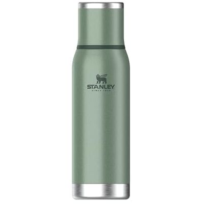 Stanley 1913 Adventure To-Go Thermosflasche 0.75L 20 Stunden Heiß 25 Stunden Kalt Auslaufsicher Isolierter Deckel Doppelwandige Vakuumisolierung BPA Frei Hammertone Green Stanley 1913 Adventure To-Go Thermosflasche 0.75L 20 Stunden Heiß 25 Stunden Kalt Auslaufsicher Isolierter Deckel Doppelwandige Vakuumisolierung BPA Frei Hammertone Green