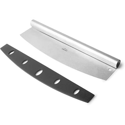 LACOR 61465 Profi-Pizzaschneider, Edelstahl, Extrem Scharf, Multifunktional, Klingenschutz, Länge: 35 cm LACOR 61465 Profi-Pizzaschneider, Edelstahl, Extrem Scharf, Multifunktional, Klingenschutz, Länge: 35 cm
