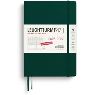 LEUCHTTURM1917 Wochenplaner 2027 Medium (A5) Deutsch, Forest Green, 210 x 145 mm, Juli-Dezember (18 Monate), Wochenübersicht mit Stundenraster 7:00-22:00 je Spalte, Hardcover, 80 g/m² Papier LEUCHTTURM1917 Wochenplaner 2027 Medium (A5) Deutsch, Forest Green, 210 x 145 mm, Juli-Dezember (18 Monate), Wochenübersicht mit Stundenraster 7:00-22:00 je Spalte, Hardcover, 80 g/m² Papier