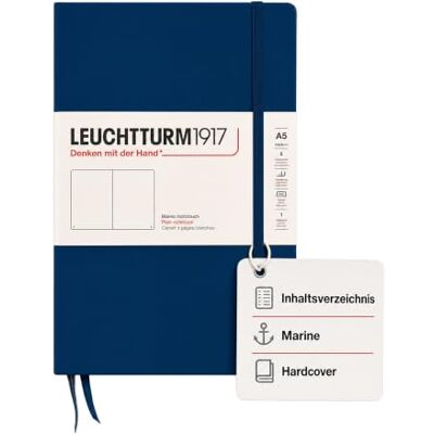 LEUCHTTURM1917 342924 Notizbuch Medium (A5), Hardcover, blanko, marine 251 nummerierte Seiten, Inhaltsverzeichnis, Fadenheftung, 2 Lesebändchen, Falttasche, Verschlussgummi LEUCHTTURM1917 342924 Notizbuch Medium (A5), Hardcover, blanko, marine 251 nummerierte Seiten, Inhaltsverzeichnis, Fadenheftung, 2 Lesebändchen, Falttasche, Verschlussgummi