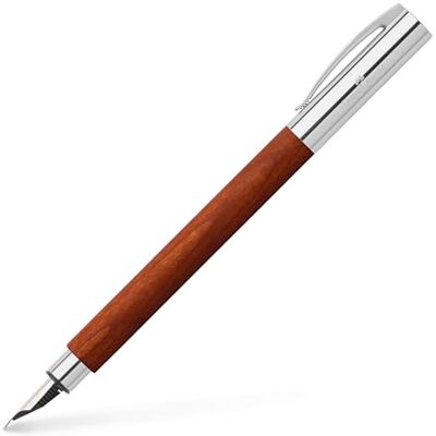 Faber-Castell Füller Ambition Birnbaum, Feder F Füllfederhalter mit Birnbaumholz Schaft, Edelstahlfeder und Patronen-Konvertersystem, inkl. Geschenketui Faber-Castell Füller Ambition Birnbaum, Feder F Füllfederhalter mit Birnbaumholz Schaft, Edelstahlfeder und Patronen-Konvertersystem, inkl. Geschenketui