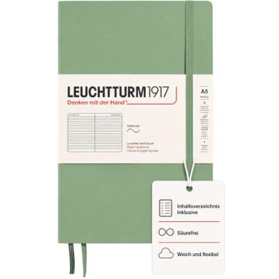 LEUCHTTURM1917 Notizbuch, Salbei, Liniert 123 nummerierte Seiten, Fadenheftung, Inhaltsverzeichnis, 2 Lesebändchen, Falttasche LEUCHTTURM1917 Notizbuch, Salbei, Liniert 123 nummerierte Seiten, Fadenheftung, Inhaltsverzeichnis, 2 Lesebändchen, Falttasche