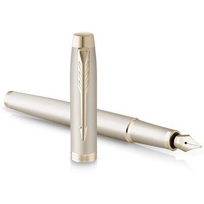 Parker IM Monochrome Füllfederhalter blaue Tinte Oberfläche und Zierteile in Champagnerfarben medium Spitze Geschenkbox Parker IM Monochrome Füllfederhalter blaue Tinte Oberfläche und Zierteile in Champagnerfarben medium Spitze Geschenkbox