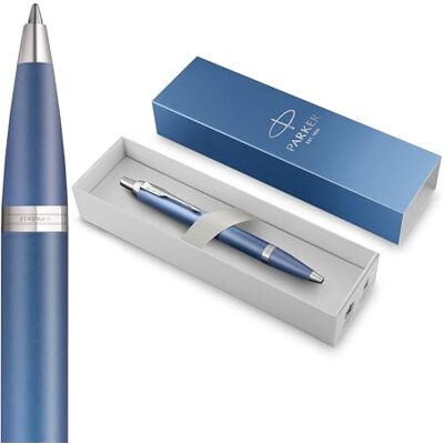 Parker IM Writing Rituals Kugelschreiber Gehäuse in ruhevollem Blau mit Farbverlauf und Chrome-Zierteilen Medium-Spitze blaue Tinte Geschenkbox Parker IM Writing Rituals Kugelschreiber Gehäuse in ruhevollem Blau mit Farbverlauf und Chrome-Zierteilen Medium-Spitze blaue Tinte Geschenkbox