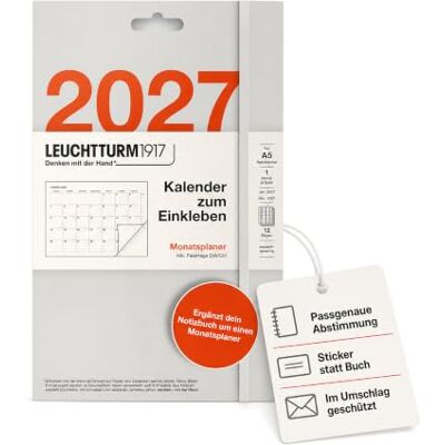 LEUCHTTURM1917 Kalender zum Einkleben 2027, Monatsübersichten, Deutsch, horizontale Monatsansicht für Medium (A5) Notizbücher, 24 Aufkleber LEUCHTTURM1917 Kalender zum Einkleben 2027, Monatsübersichten, Deutsch, horizontale Monatsansicht für Medium (A5) Notizbücher, 24 Aufkleber