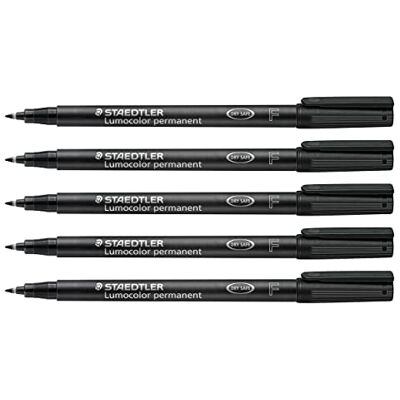 Staedtler Folienstift Lumocolor permanent, wisch- und wasserfest auf fast allen Flächen, Linienbreite F 0,6 mm, nachfüllbar, lange Lebensdauer, 5 schwarze Universalstifte, 318-9X Staedtler Folienstift Lumocolor permanent, wisch- und wasserfest auf fast allen Flächen, Linienbreite F 0,6 mm, nachfüllbar, lange Lebensdauer, 5 schwarze Universalstifte, 318-9X