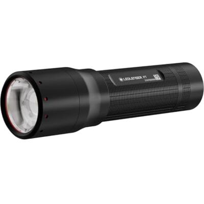 Ledlenser P7 LED Taschenlampe, 650 Lumen, 400m Zoomfokus, IP54, 30h Laufzeit, 175g starkes Licht, 4 x AAA Batterien, für Camping, Wandern, Hundespaziergang, Werkstatt Ledlenser P7 LED Taschenlampe, 650 Lumen, 400m Zoomfokus, IP54, 30h Laufzeit, 175g starkes Licht, 4 x AAA Batterien, für Camping, Wandern, Hundespaziergang, Werkstatt