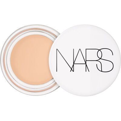NARS Light Reflecting™ EYE BRIGHTENER aufhellender Concealer für die Augenpartien Farbton NIGHT SWAN 6 g NARS Light Reflecting™ EYE BRIGHTENER aufhellender Concealer für die Augenpartien Farbton NIGHT SWAN 6 g