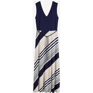 bonprix Maxikleid aus softem Viskose-Mixblau 32Damen bonprix Maxikleid aus softem Viskose-Mixblau 32Damen