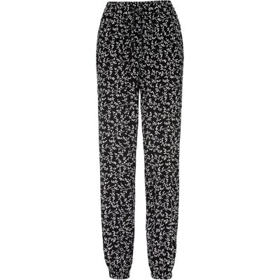 bonprix Schlupfhose aus reiner Viskoseschwarz 54Damen bonprix Schlupfhose aus reiner Viskoseschwarz 54Damen