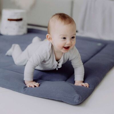 emma & noah Krabbeldecke Mini Piqué 120x120 cm blau emma & noah Krabbeldecke Mini Piqué 120x120 cm blau