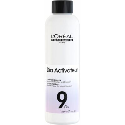 L'Oréal Professionnel Paris DIActivateur 2,7 % = 9 Vol., 236 ml L'Oréal Professionnel Paris DIActivateur 2,7 % = 9 Vol., 236 ml
