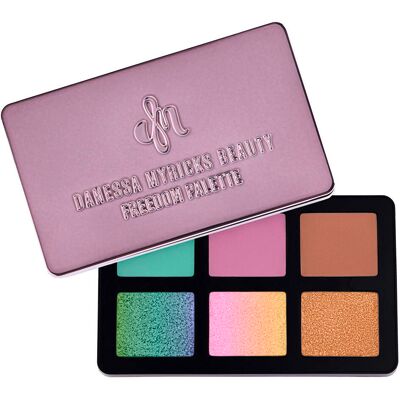 DANESSA MYRICKS BEAUTY Lightwork Freedom Mini Palette Pastel Dream DANESSA MYRICKS BEAUTY Lightwork Freedom Mini Palette Pastel Dream