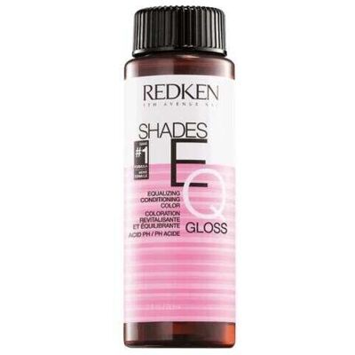 Redken Modell 09VG-8.23 - Haarfarbe Redken Modell 09VG-8.23 - Haarfarbe