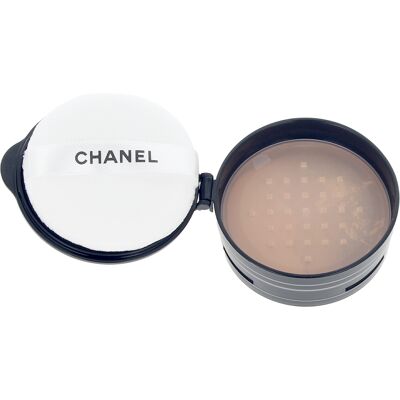 Chanel Universal-Puder, lose, Reisegröße, Nachfüllpackung 6 g Chanel Universal-Puder, lose, Reisegröße, Nachfüllpackung 6 g