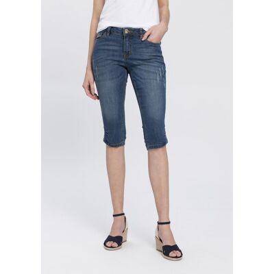 Caprijeans ARIZONA, Damen, Gr. 36, N-Gr, blau (blau used), Denim/Jeans, Obermaterial: 79% Baumwolle, 19% Polyester, 2% Elasthan, Destroyed-Effekte, Basic, schmal kniebedeckend, Jeans Caprijeans, schmale Passform, mit Destroyed-Effekten, niedrige Leibhöhe Caprijeans ARIZONA, Damen, Gr. 36, N-Gr, blau (blau used), Denim/Jeans, Obermaterial: 79% Baumwolle, 19% Polyester, 2% Elasthan, Destroyed-Effekte, Basic, schmal kniebedeckend, Jeans Caprijeans, schmale Passform, mit Destroyed-Effekten, niedrige Leibhöhe