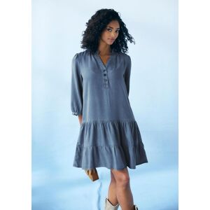 Jeanskleid LASCANA "mit Rüsche am Kragen und kurzer Knopfleiste, Blusenkleid", Damen, Gr. 32/34, N-Gr, blau (denim, blau), Web, Obermaterial: 100% Lyocell (TENCEL™), unifarben, figurumspielend ca. Mitte Oberschenkel, V-Ausschnitt, Kleider Jeanskleid, Somm Jeanskleid LASCANA "mit Rüsche am Kragen und kurzer Knopfleiste, Blusenkleid", Damen, Gr. 32/34, N-Gr, blau (denim, blau), Web, Obermaterial: 100% Lyocell (TENCEL™), unifarben, figurumspielend ca. Mitte Oberschenkel, V-Ausschnitt, Kleider Jeanskleid, Somm