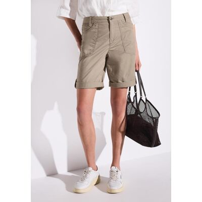 Bermudas STREET ONE "Style Yulius", Damen, Gr. 38, N-Gr, grau (buff grau), Web, Obermaterial: 98% Baumwolle, 2% Elasthan, unifarben, regular fit kniefrei, Hosen Bermudas, Sommerhose mit Turn-Up Bermudas STREET ONE "Style Yulius", Damen, Gr. 38, N-Gr, grau (buff grau), Web, Obermaterial: 98% Baumwolle, 2% Elasthan, unifarben, regular fit kniefrei, Hosen Bermudas, Sommerhose mit Turn-Up