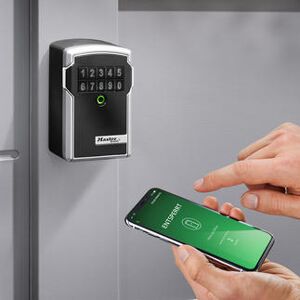 Master Lock Select Access, Bluetooth Schlüsselkasten, Schlüsselsafe, wetterfest, per App steuerbar