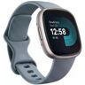 Fitbit Versa 4 - GPS-Sportuhr - Waterfall Blue/Platinum