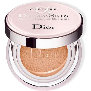 Christian Dior Capture Totale DREAMSKIN - Moist & Perfect Cushion SPF 50 - PA+++ Foundation 30 g 010