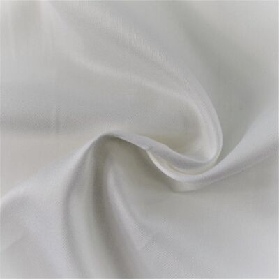 Brotex Napínací saténové prostěradlo bílé, 90 × 200 cm jednolůžko Brotex Napínací saténové prostěradlo bílé, 90 × 200 cm jednolůžko