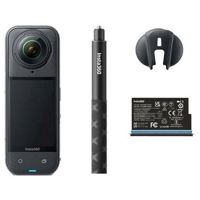 Insta360 X5 Starter Bundle Insta360 X5 Starter Bundle