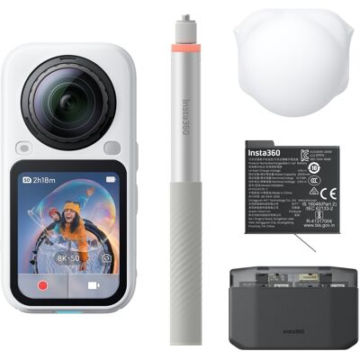 Insta360 X6 Essentials Bundle Arctic White Insta360 X6 Essentials Bundle Arctic White
