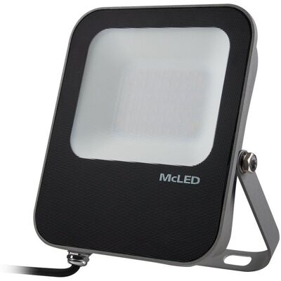 McLED Reflektorové LED svítidlo se zástrčkou Vega 30, 4000K, 30W, vyzařovací úhel 120 ° McLED Reflektorové LED svítidlo se zástrčkou Vega 30, 4000K, 30W, vyzařovací úhel 120 °