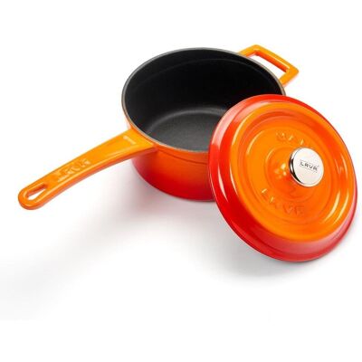 Lava Metal Rendlík litinový, oranžový, obsah 1,35 l, 16 cm Lava Metal Rendlík litinový, oranžový, obsah 1,35 l, 16 cm