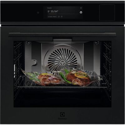 Electrolux 900 MealAssist SteamPro EOA9S3DC Electrolux 900 MealAssist SteamPro EOA9S3DC