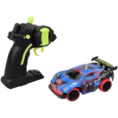 MaDe Auto závodní na ovládání 2,4 GHz 13 cm MaDe Auto závodní na ovládání 2,4 GHz 13 cm