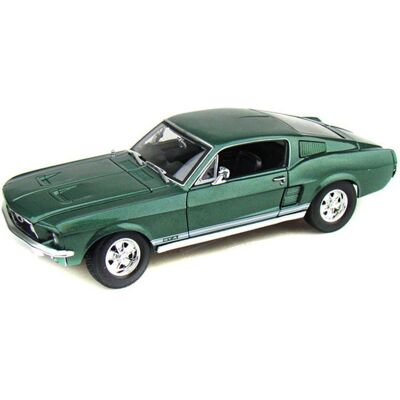 Maisto Ford Mustang Fastback 1967 1:18 zelená metalíza Maisto Ford Mustang Fastback 1967 1:18 zelená metalíza