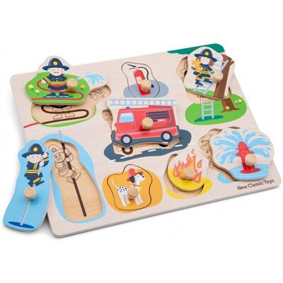 New Classic Toys New Classic Toy Dřevěné vkládací puzzle - hasiči - 8 ks New Classic Toys New Classic Toy Dřevěné vkládací puzzle - hasiči - 8 ks