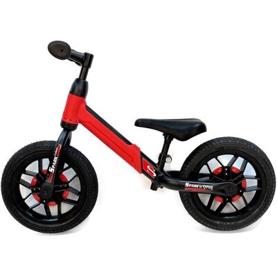 QPLAY Spark red, věk 3-6 let, do 30 kg QPLAY Spark red, věk 3-6 let, do 30 kg