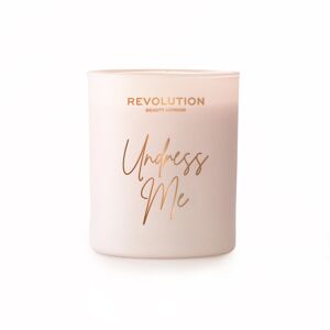 Revolution Home Vonná svíčka Undress Me 200 g